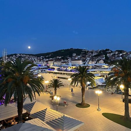 Dinka Old Town Apartment With Sea View Traù Esterno foto